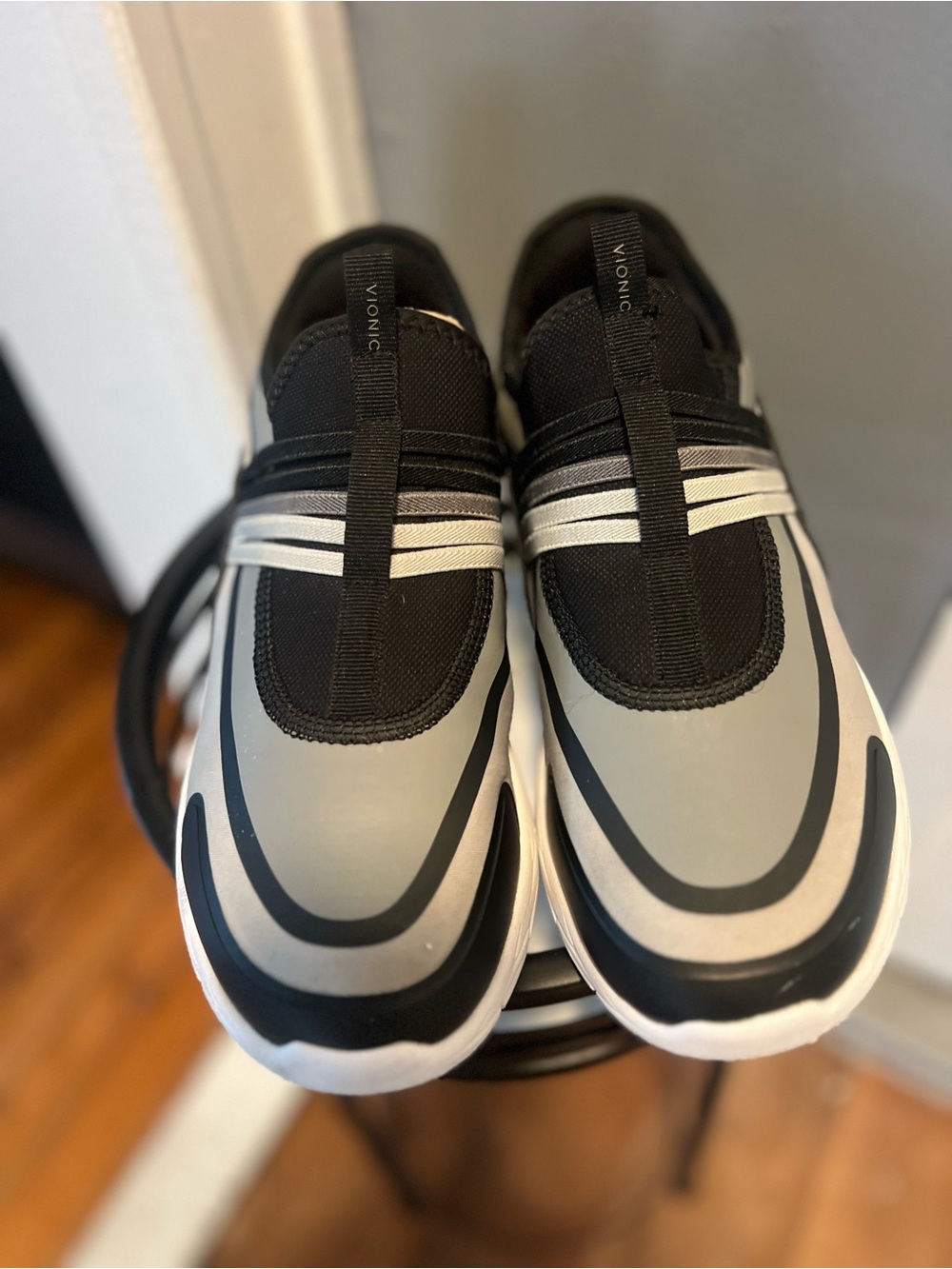 Vionic Black Gray and White Slip-On Sneakers size 8.5 women - Picture 2 of 7